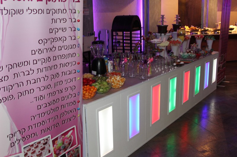 דוכן גומי לאירועים